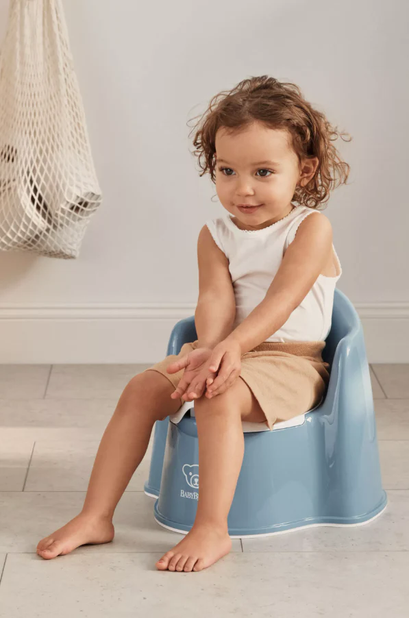 Babybjorn Bacio Potty Chair Deep Blue White
